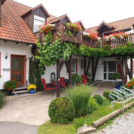 Kirschberghof Gaestehaus Und Weinverkauf Sommerhausen Exteriör bild