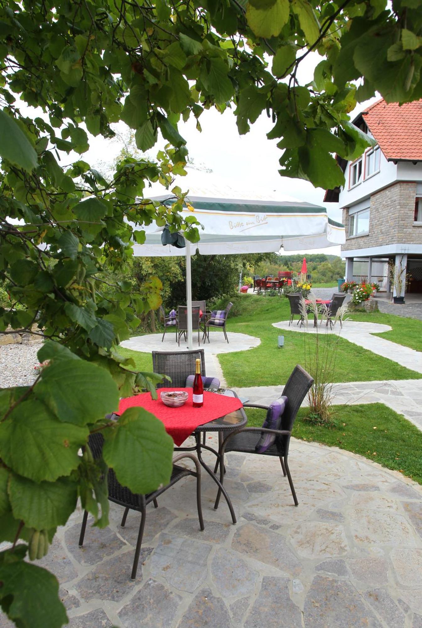 Kirschberghof Gaestehaus Und Weinverkauf Sommerhausen Exteriör bild