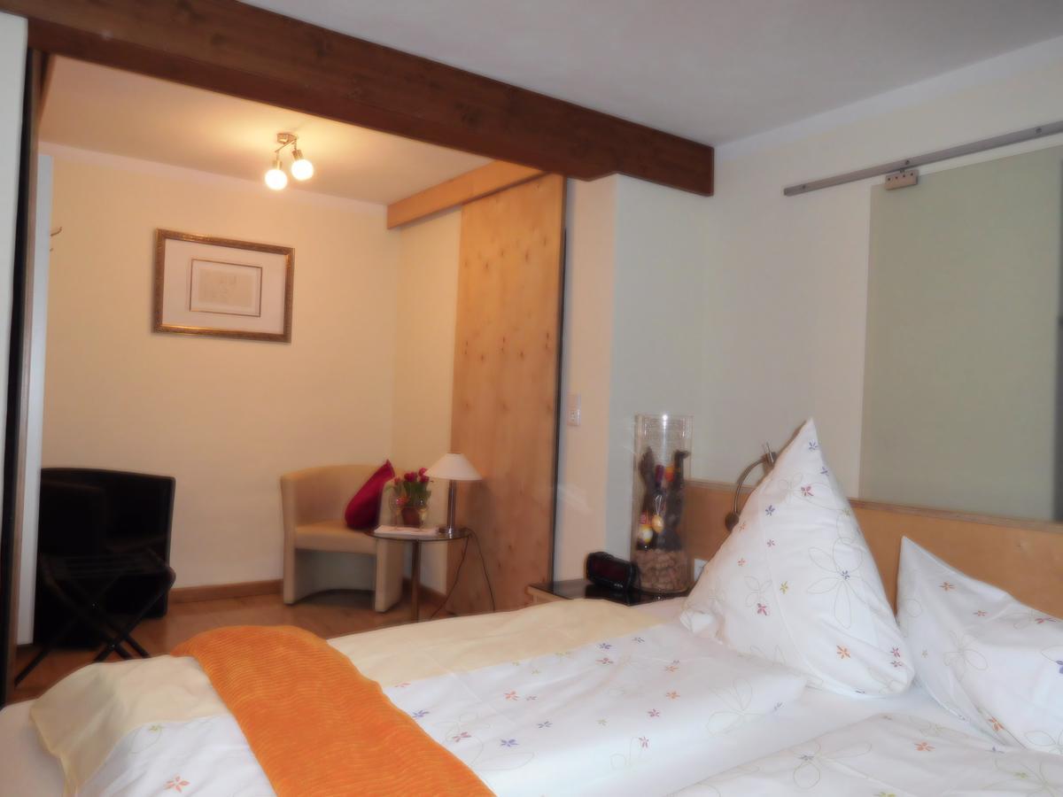 Kirschberghof Gaestehaus Und Weinverkauf Sommerhausen Exteriör bild